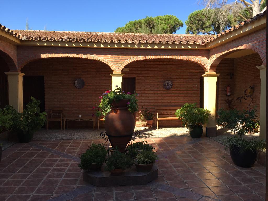 Hospederia Santiago Hotel Chiclana de la Frontera Eksteriør billede